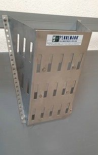 Raufutterraufe mit verstellbaren Öffnungen 